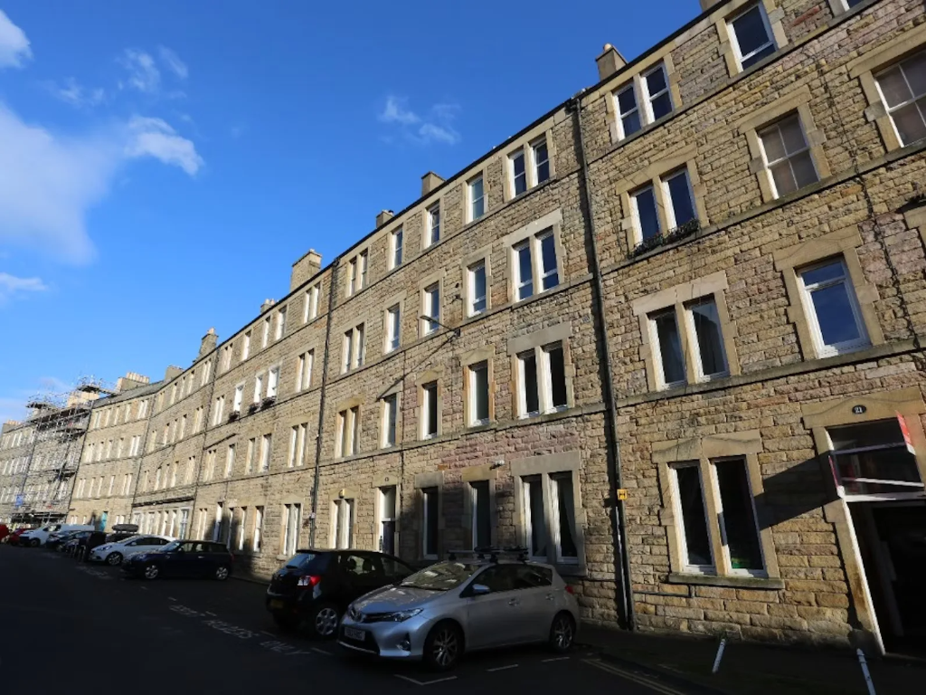 Milton Street, Flat 3F2 Abbeyhill, Edinburgh image